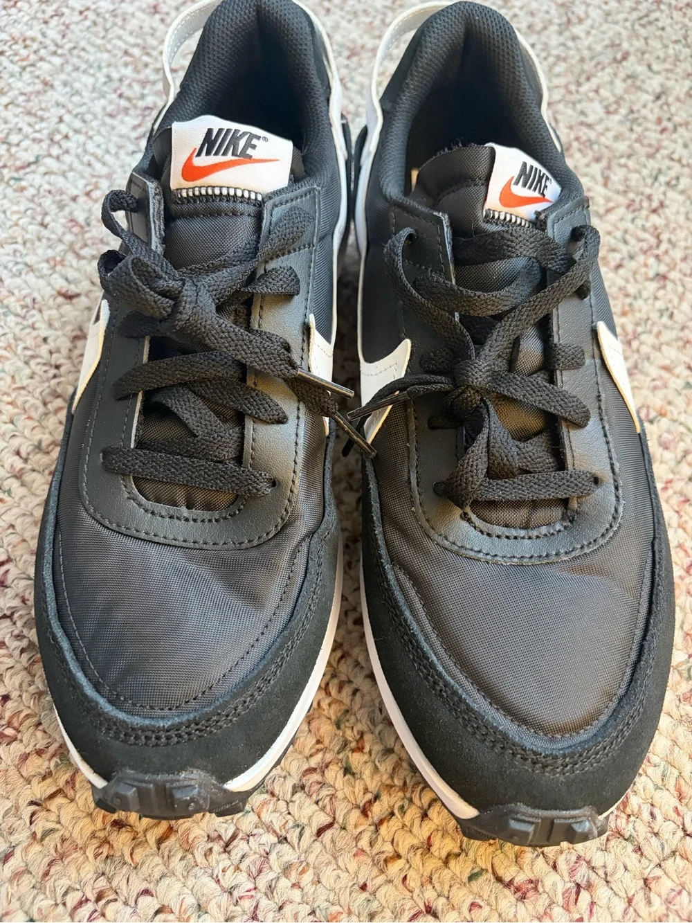 Nike Men’s Black, White, and Orange Low-Top Sneakers